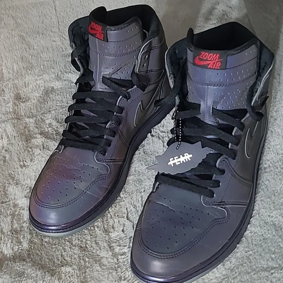Nike Jordan Retro 1 "Fearless" Reflective High Top Mens 12 - Picture 3 of 12